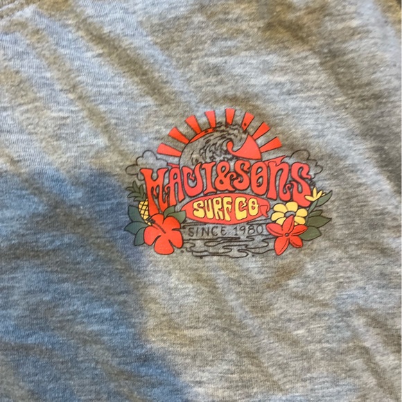 Maui and sons shirt and mtv shirt - Picture 6 of 7